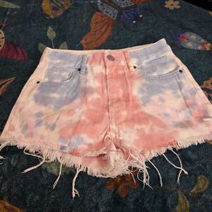 🌈 PacSun Tie Dye Cut Off Shorts Womens S 24 Waist White Red Blue Denim